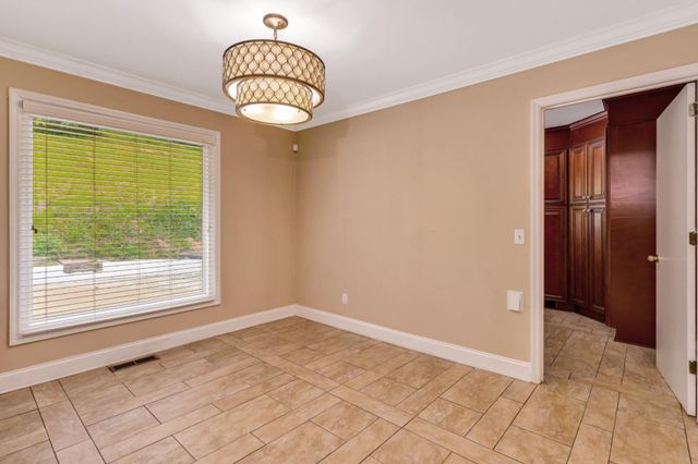 910 Mockingbird Drive, Chattanooga, TN 37412