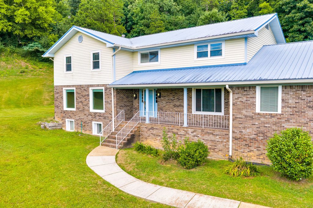 910 Mockingbird Drive, Chattanooga, TN 37412