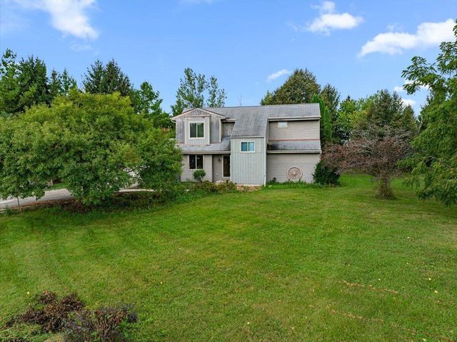 6497 Sky COURT, West Bend, WI 53095