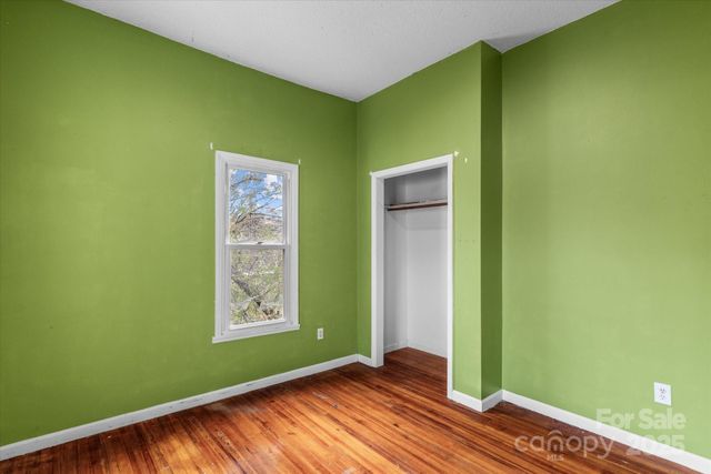 30 2nd Street, Cramerton, NC 28032