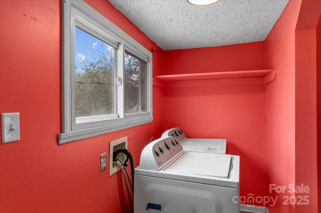 30 2nd Street, Cramerton, NC 28032