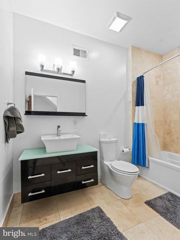 2034 TRENTON AVE, Philadelphia, PA 19125