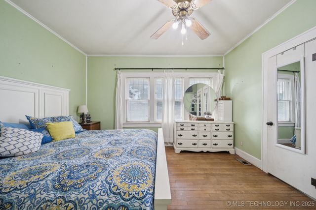 1327 E 10th Street, Okmulgee, OK 74447