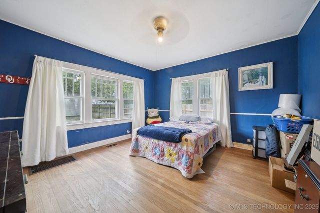 1327 E 10th Street, Okmulgee, OK 74447