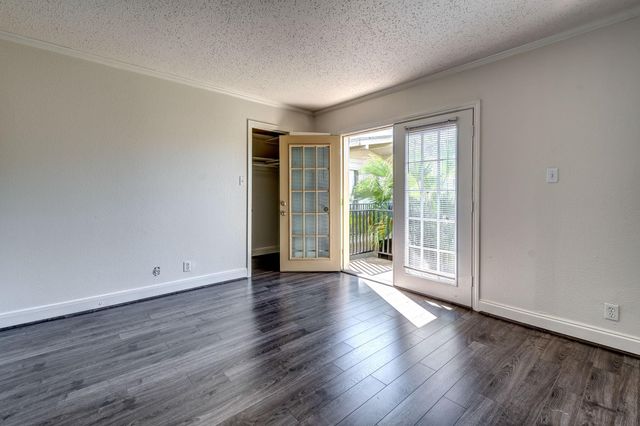4321 Hazard Street 9, Houston, TX 77098