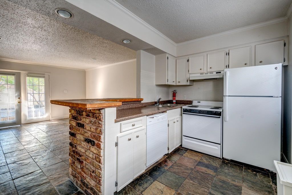 4321 Hazard Street 9, Houston, TX 77098
