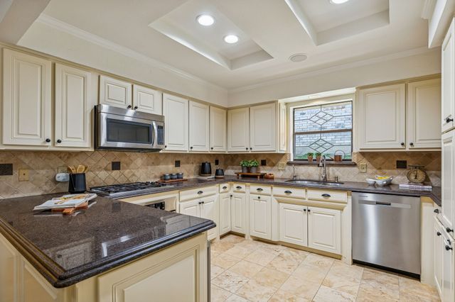 2707 Monet Place, Dallas, TX 75287