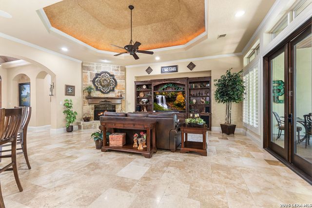 25 Stone Terrace, Fair Oaks Ranch, TX 78015