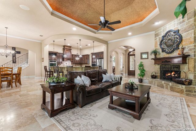 25 Stone Terrace, Fair Oaks Ranch, TX 78015