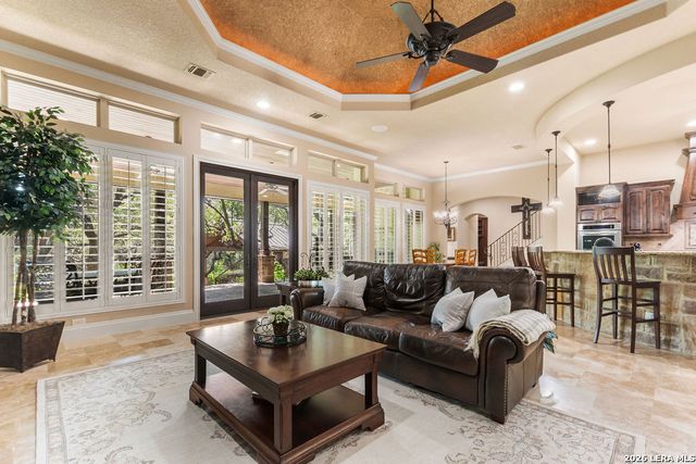 25 Stone Terrace, Fair Oaks Ranch, TX 78015