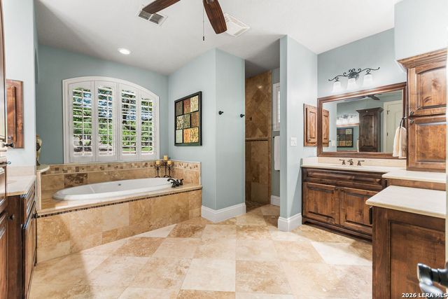25 Stone Terrace, Fair Oaks Ranch, TX 78015