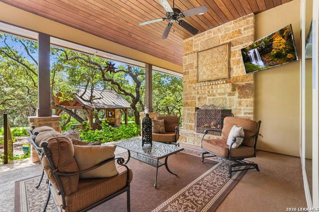 25 Stone Terrace, Fair Oaks Ranch, TX 78015