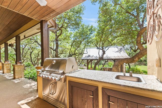 25 Stone Terrace, Fair Oaks Ranch, TX 78015