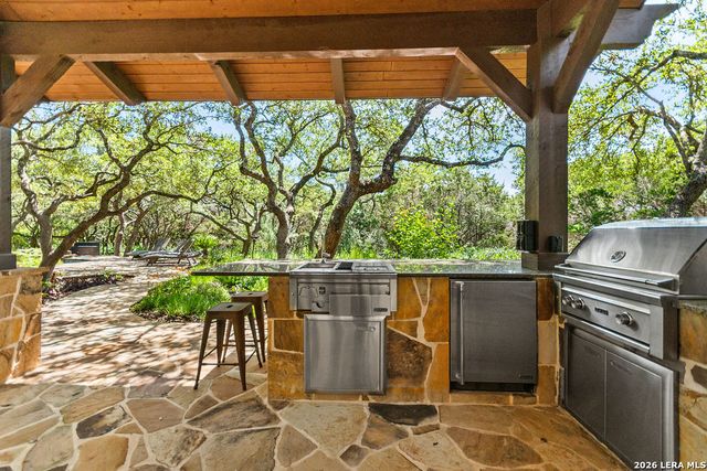 25 Stone Terrace, Fair Oaks Ranch, TX 78015