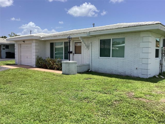 8961 ABBEY COURT, North Port, FL 34287