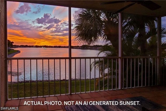 2875 Citrus Lake DR M205, Naples, FL 34109