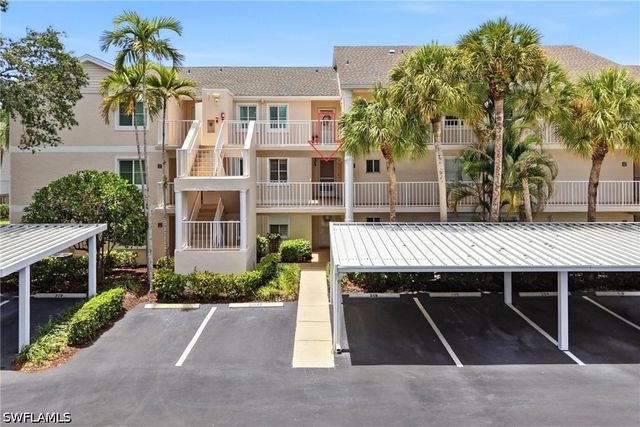 2875 Citrus Lake DR M205, Naples, FL 34109