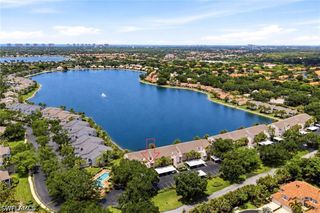2875 Citrus Lake DR M205, Naples, FL 34109