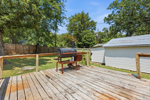 5208 F Street, Little Rock, AR 72205