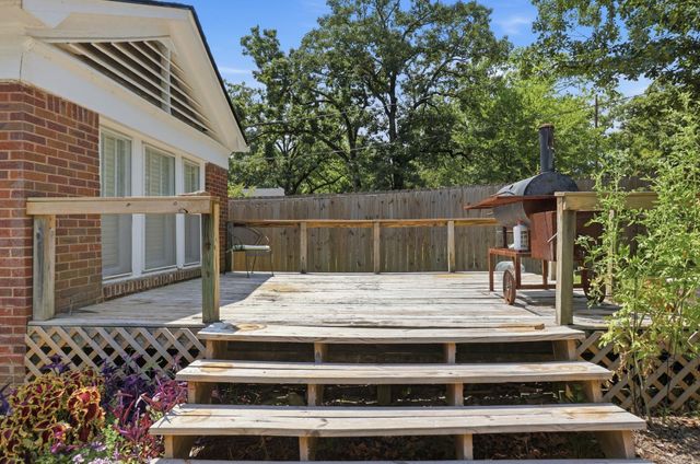 5208 F Street, Little Rock, AR 72205