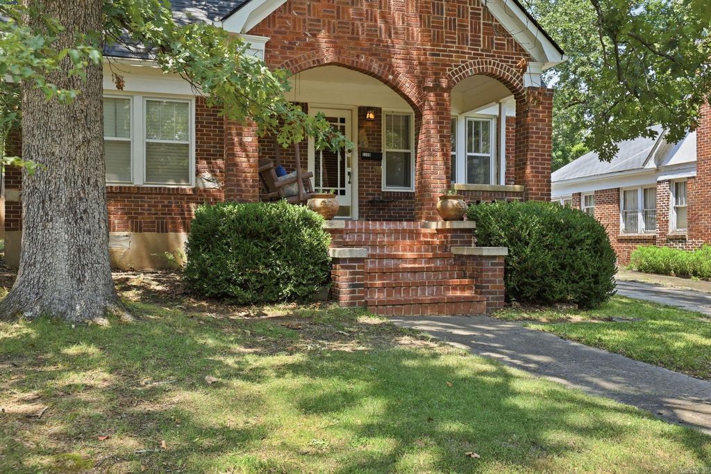 5208 F Street, Little Rock, AR 72205