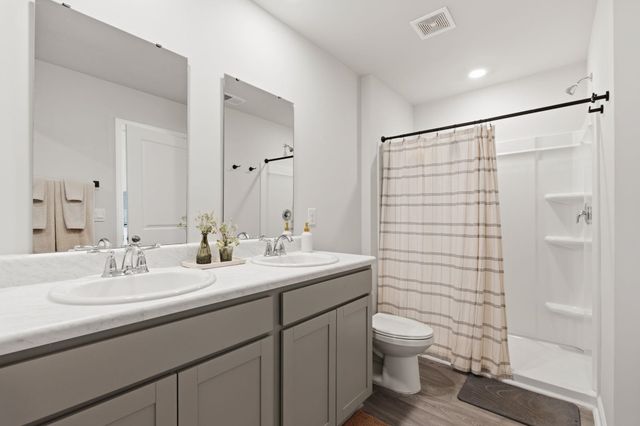 136 Bud Dr., Longs, SC 29568