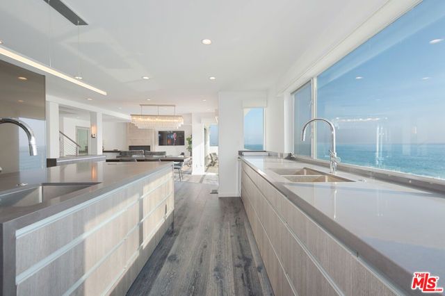 19562 PACIFIC COAST Highway, Malibu, CA 90265