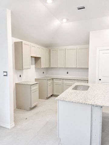 18737 Loom Drive, Conroe, TX 77306