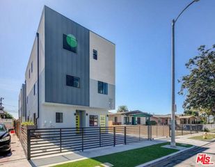 624 W 83rd Street 624 1/2, Los Angeles, CA 90044
