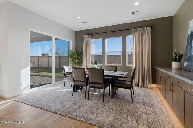 1561 Evangeline Drive, Sparks, NV 89436