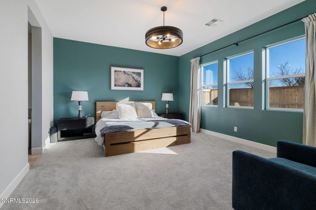 1561 Evangeline Drive, Sparks, NV 89436