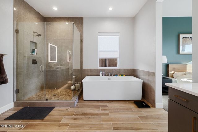 1561 Evangeline Drive, Sparks, NV 89436