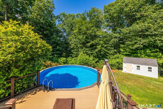 56 Larkspur Lane, Bristol, CT 06010