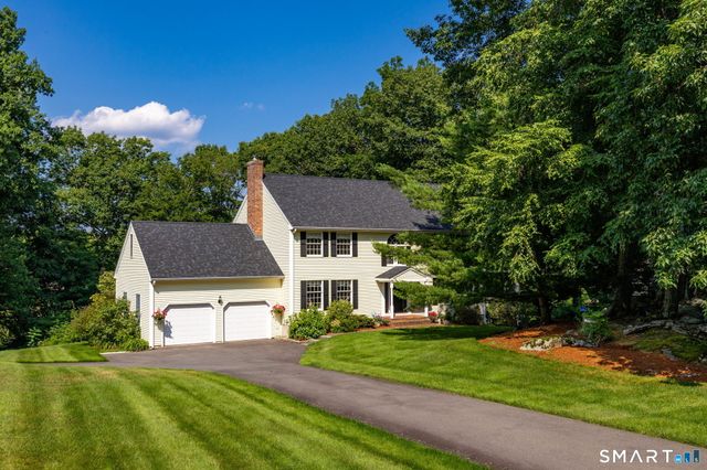 56 Larkspur Lane, Bristol, CT 06010