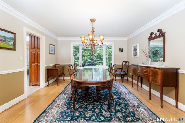 56 Larkspur Lane, Bristol, CT 06010