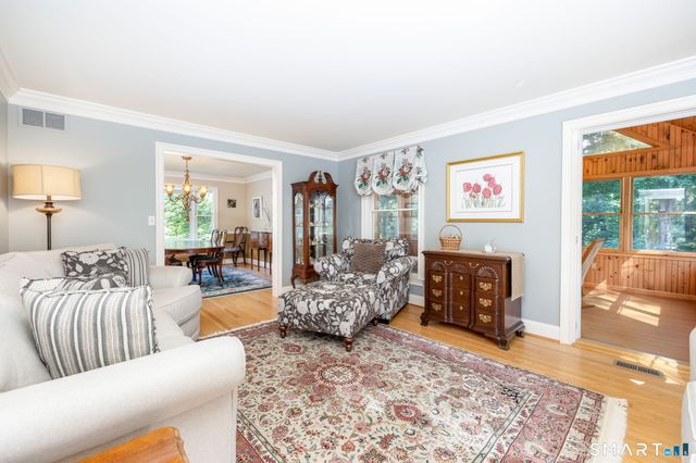 56 Larkspur Lane, Bristol, CT 06010