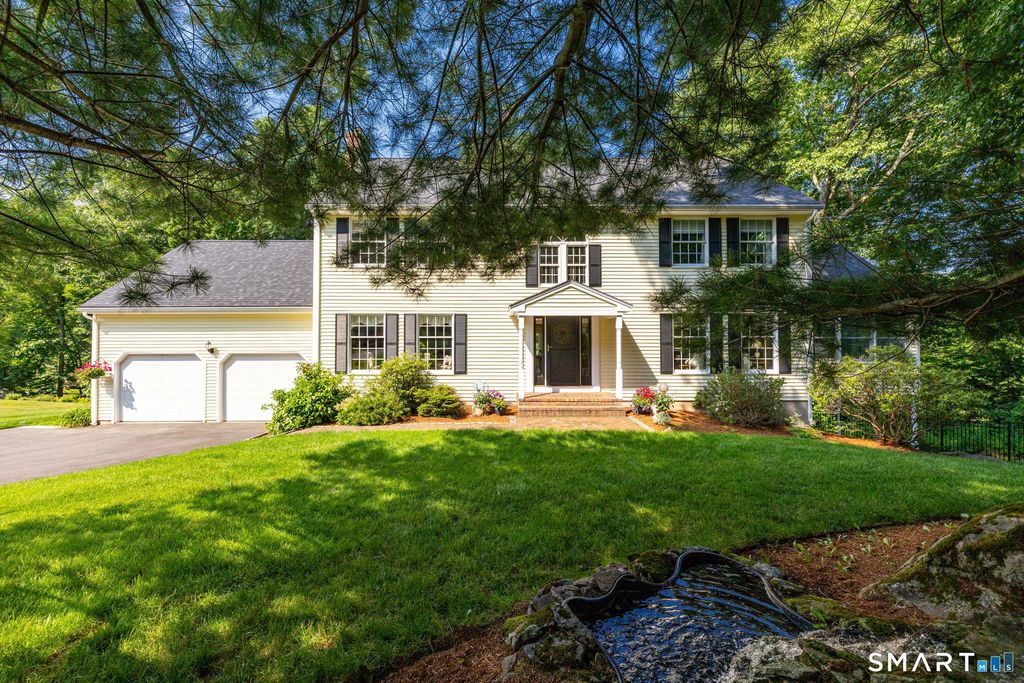 56 Larkspur Lane, Bristol, CT 06010
