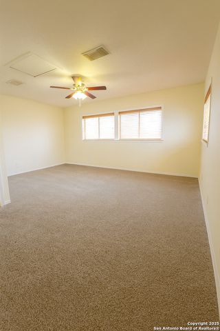 8811 Breezefield, San Antonio, TX 78240