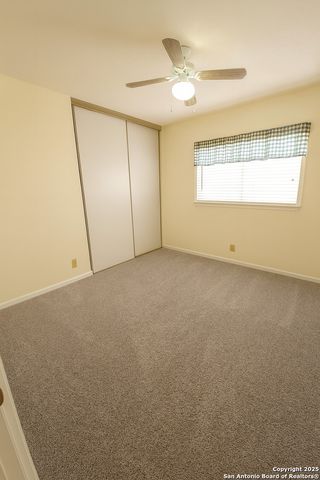 8811 Breezefield, San Antonio, TX 78240