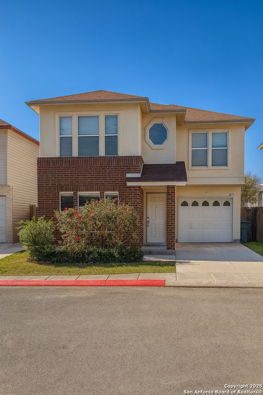 8811 Breezefield, San Antonio, TX 78240