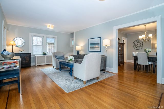 17 Bonnett Avenue, Larchmont, NY 10538