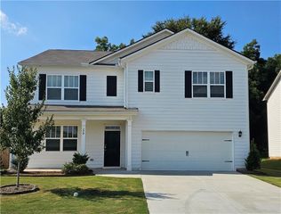 274 Walnut Grove Way, Pendergrass, GA 30567