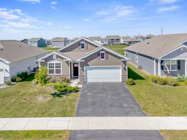 10414 Whitney Place, Crown Point, IN 46307