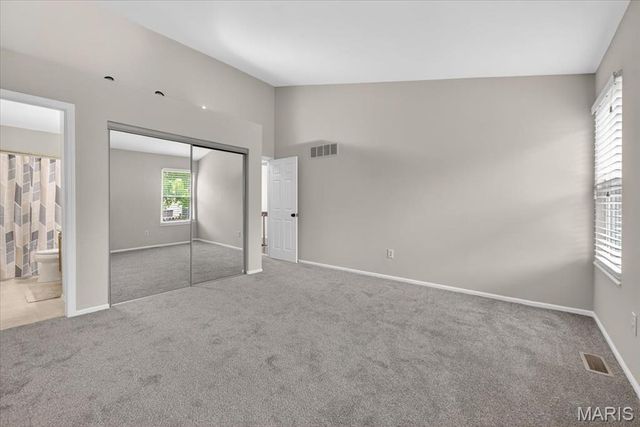 409 Hunters Crossing Court, Wildwood, MO 63040