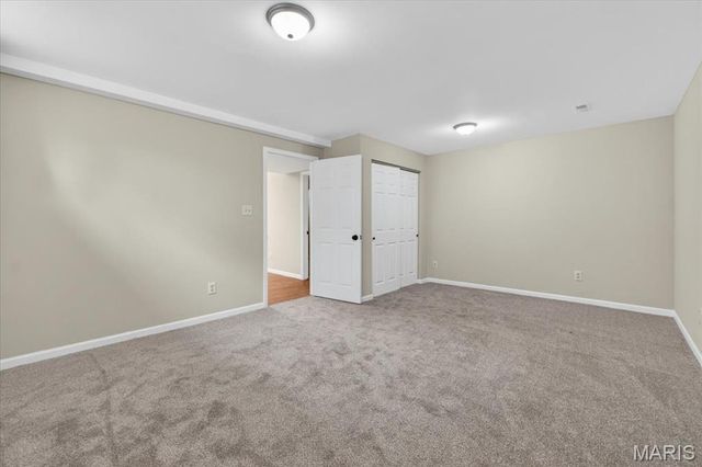 409 Hunters Crossing Court, Wildwood, MO 63040