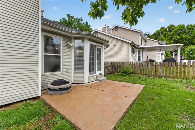 409 Hunters Crossing Court, Wildwood, MO 63040