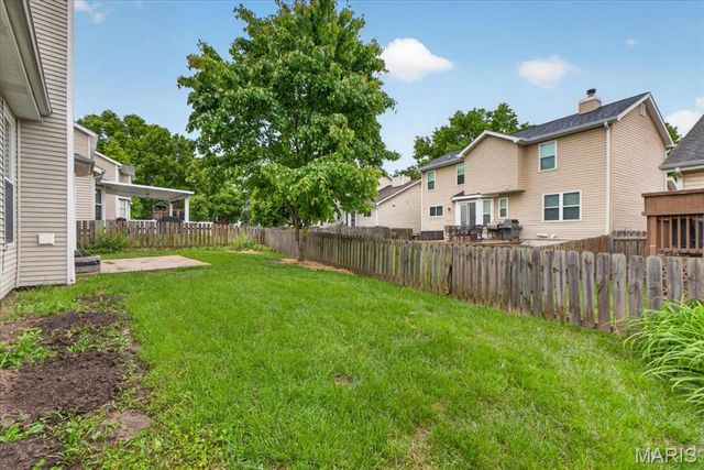 409 Hunters Crossing Court, Wildwood, MO 63040