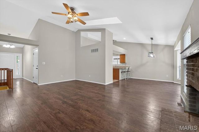 409 Hunters Crossing Court, Wildwood, MO 63040