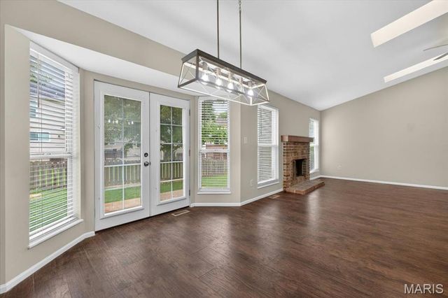 409 Hunters Crossing Court, Wildwood, MO 63040