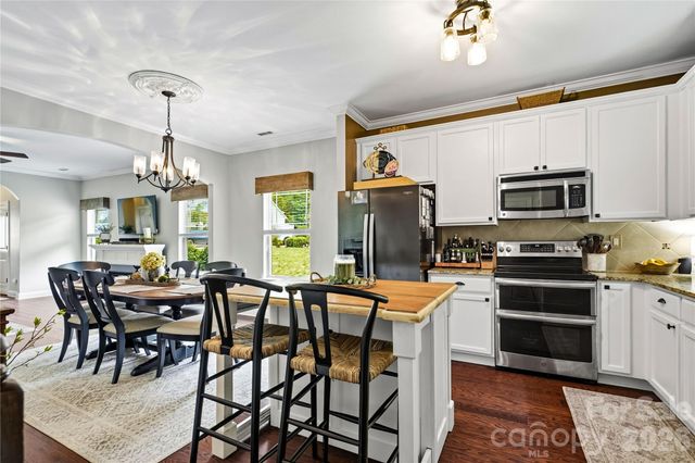 192 Aztec Circle, Mooresville, NC 28117